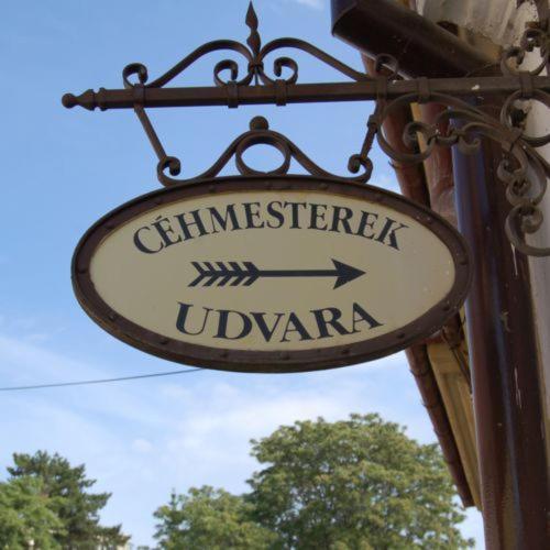 Kincsem Apartman Eger Zewnętrze zdjęcie