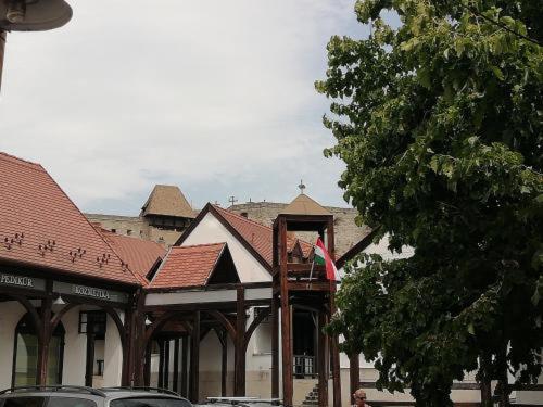 Kincsem Apartman Eger Zewnętrze zdjęcie